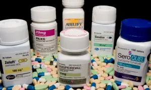 Zoloft, Paxil, Abilify, Geodon, Risperdal, Seroquel – to nazwy silnych leków psychotropowych.